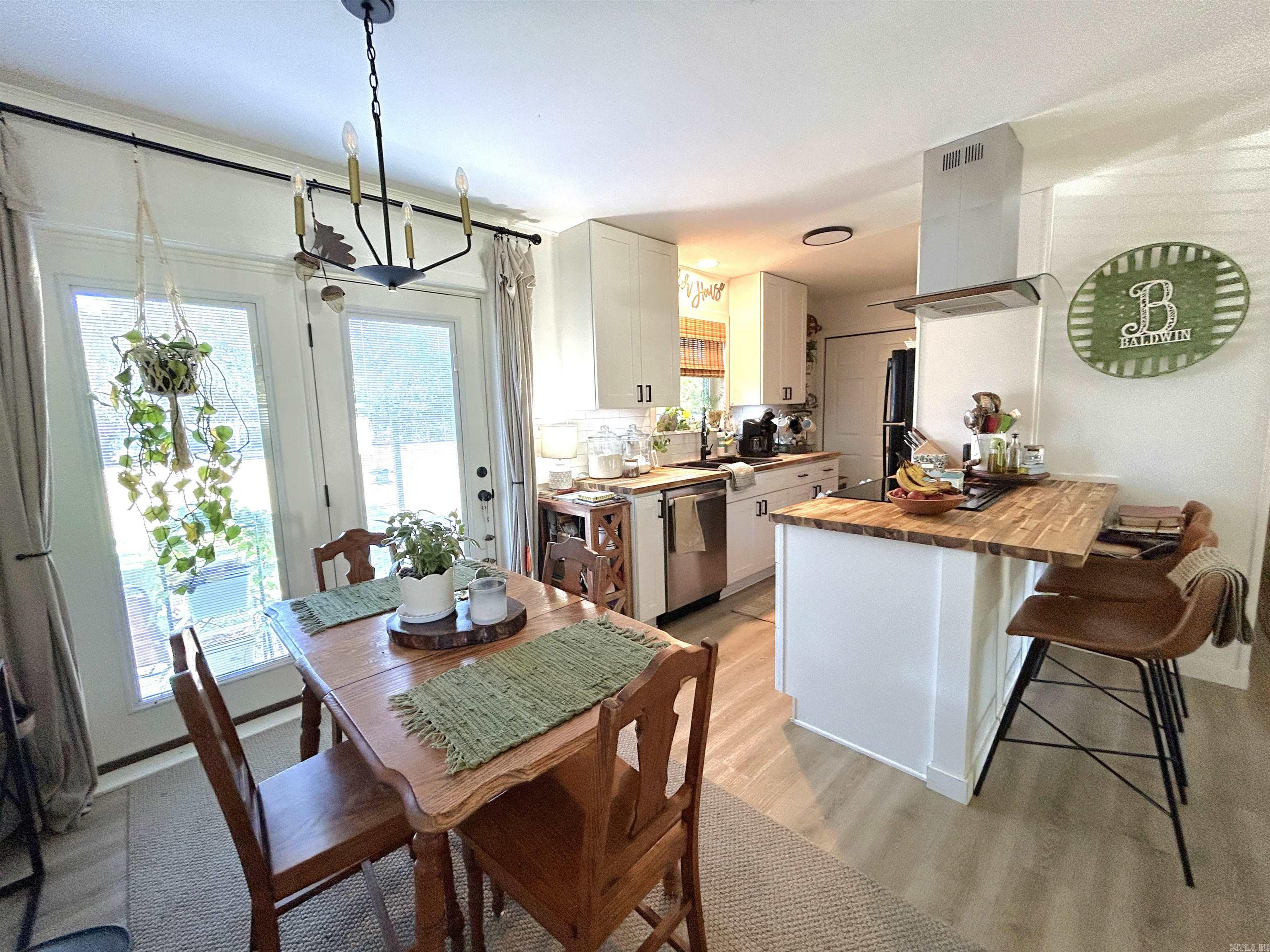 CEDAR HEIGHTS - Residential