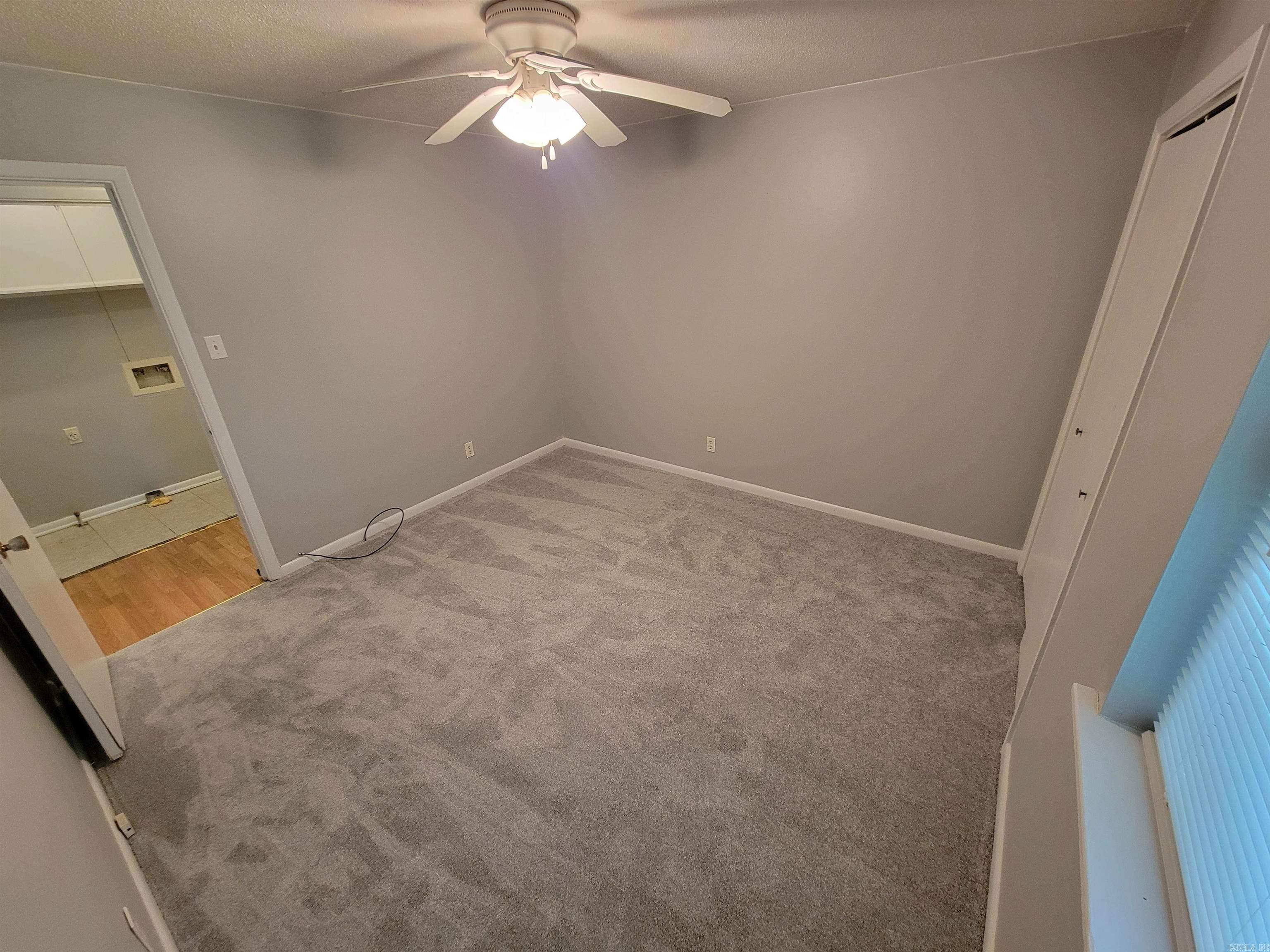 Royal Monor - Residential Income