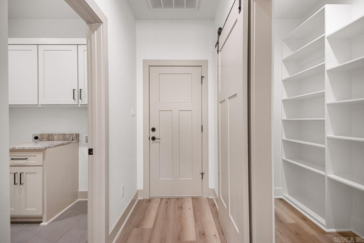HOBBY - Residential