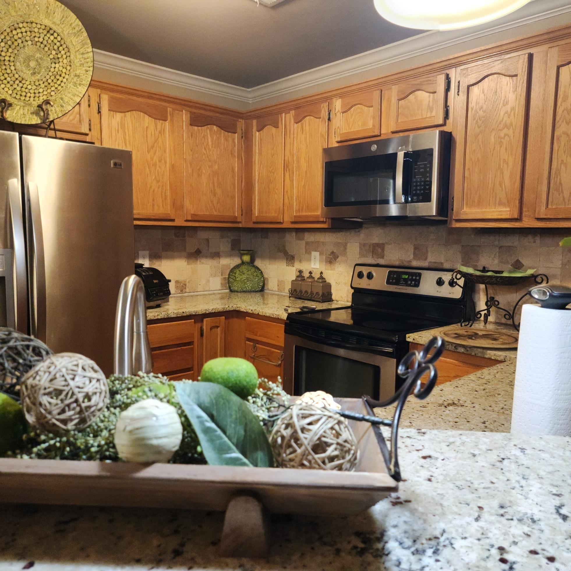 OAK GLENN - Residential