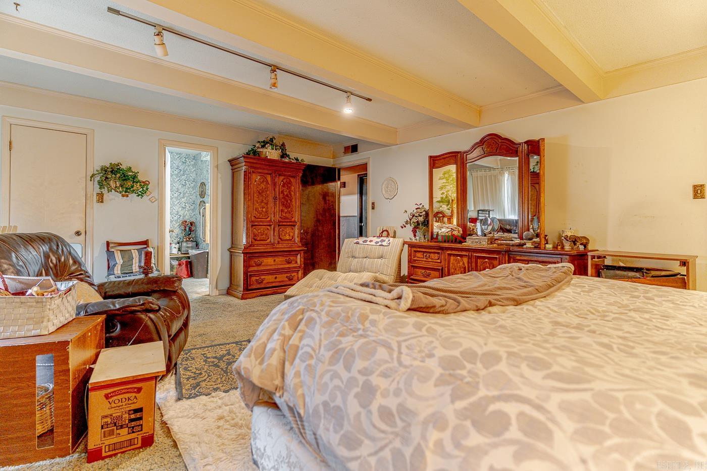 TRUMAN ACREAGE - Residential