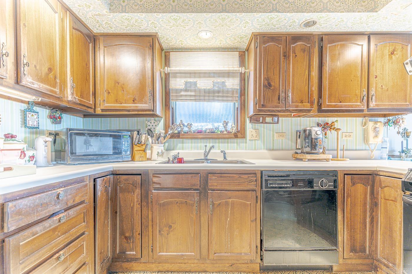 TRUMAN ACREAGE - Residential