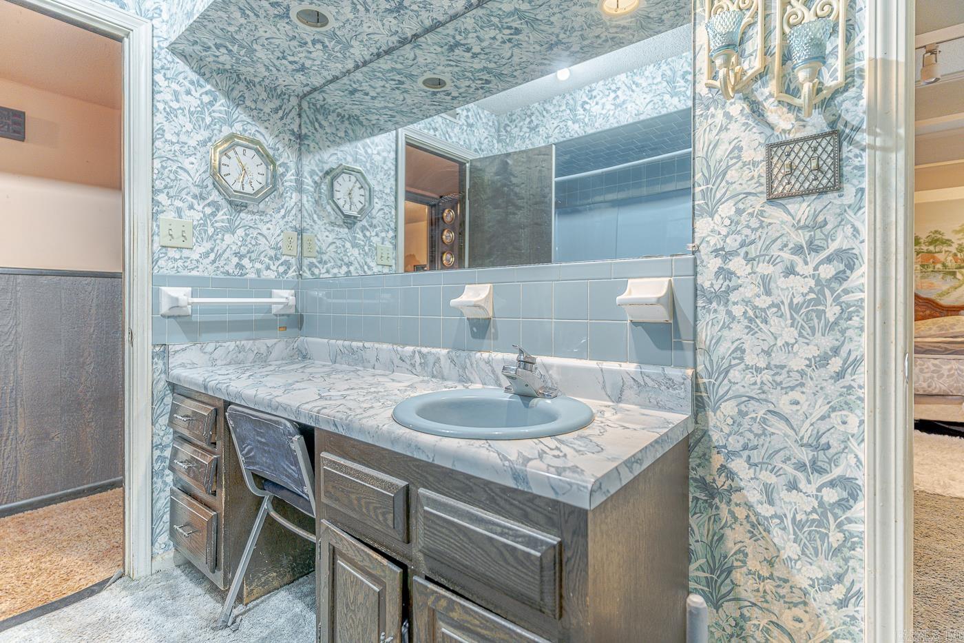 TRUMAN ACREAGE - Residential