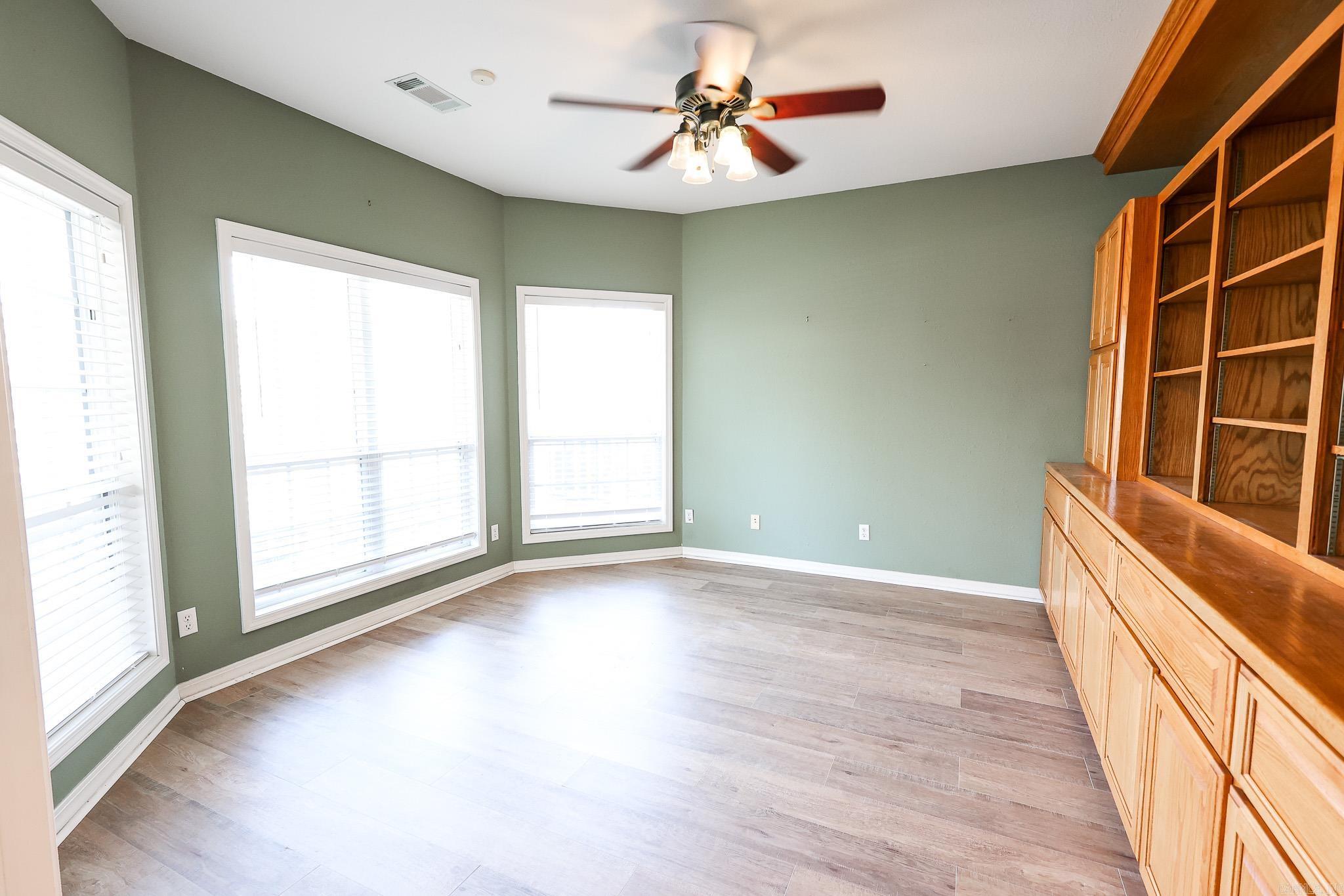 PARKERS RIDGE - Residential