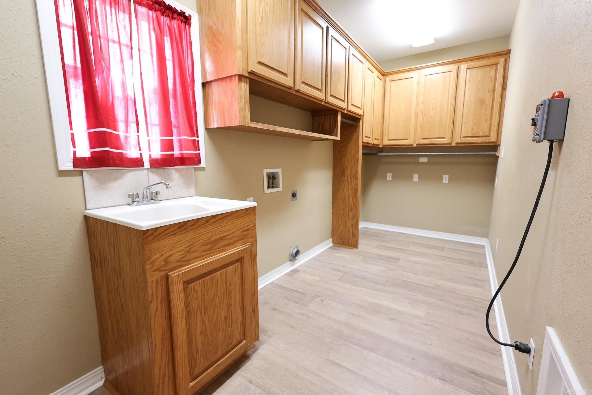 PARKERS RIDGE - Residential