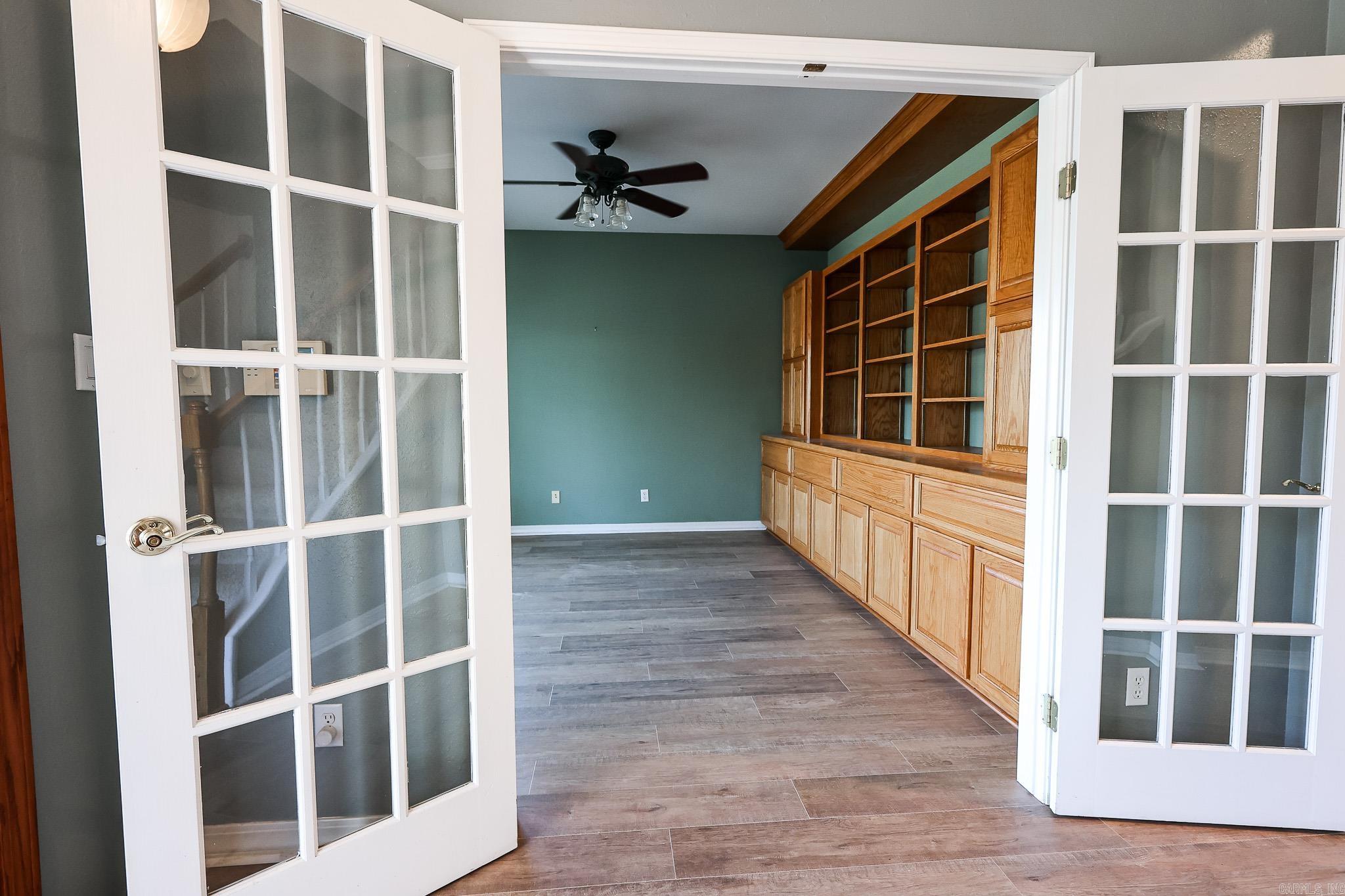 PARKERS RIDGE - Residential