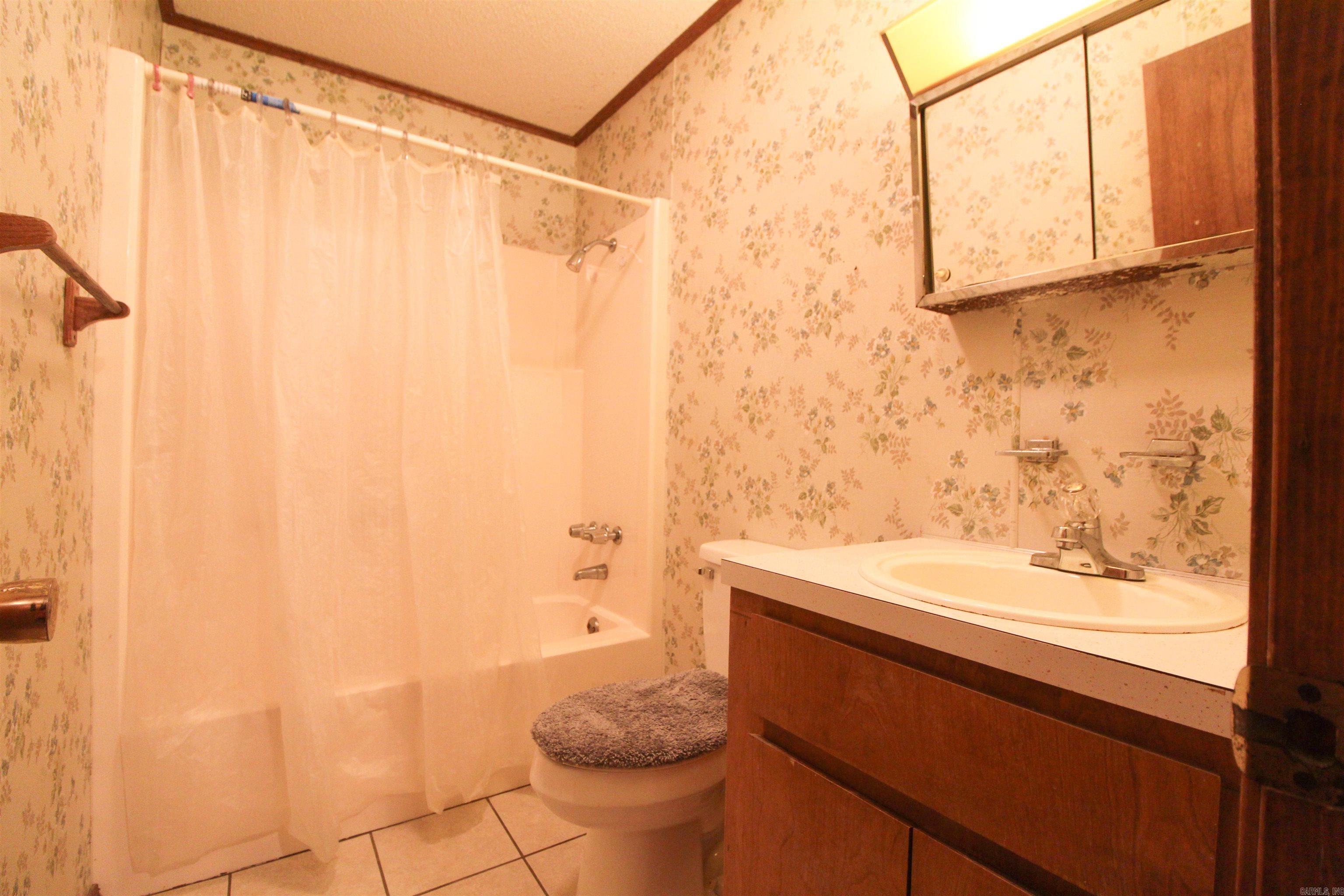 HILLS ADDITION DANVILLE - Residential