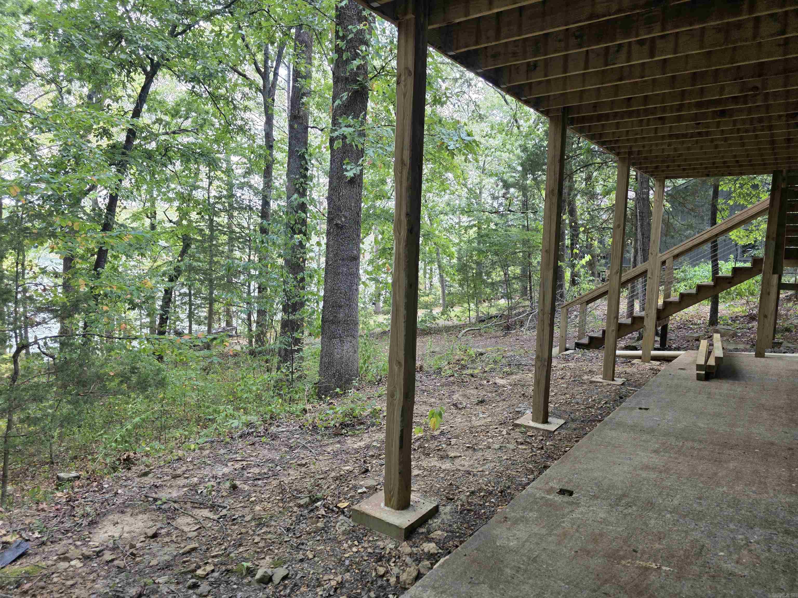 TWIN COVE ESTATES - LAKE - Residential