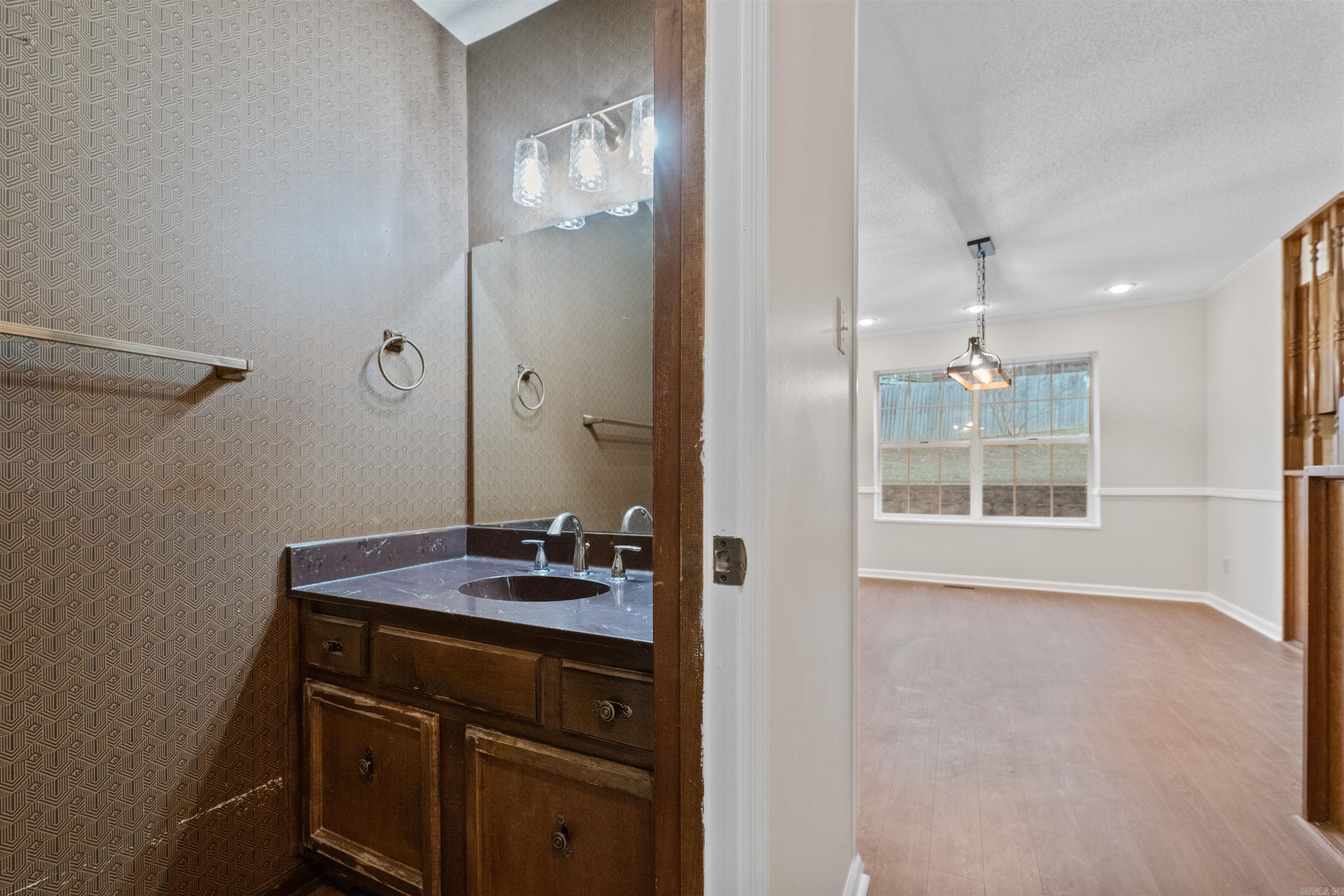 OVERBROOK - Residential