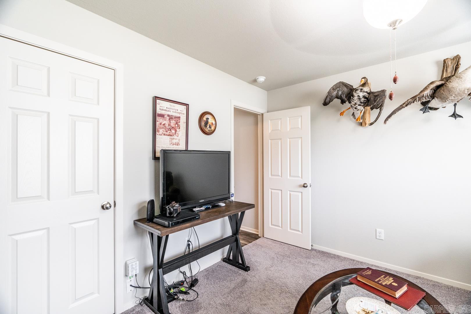 Vivian Heights - Residential