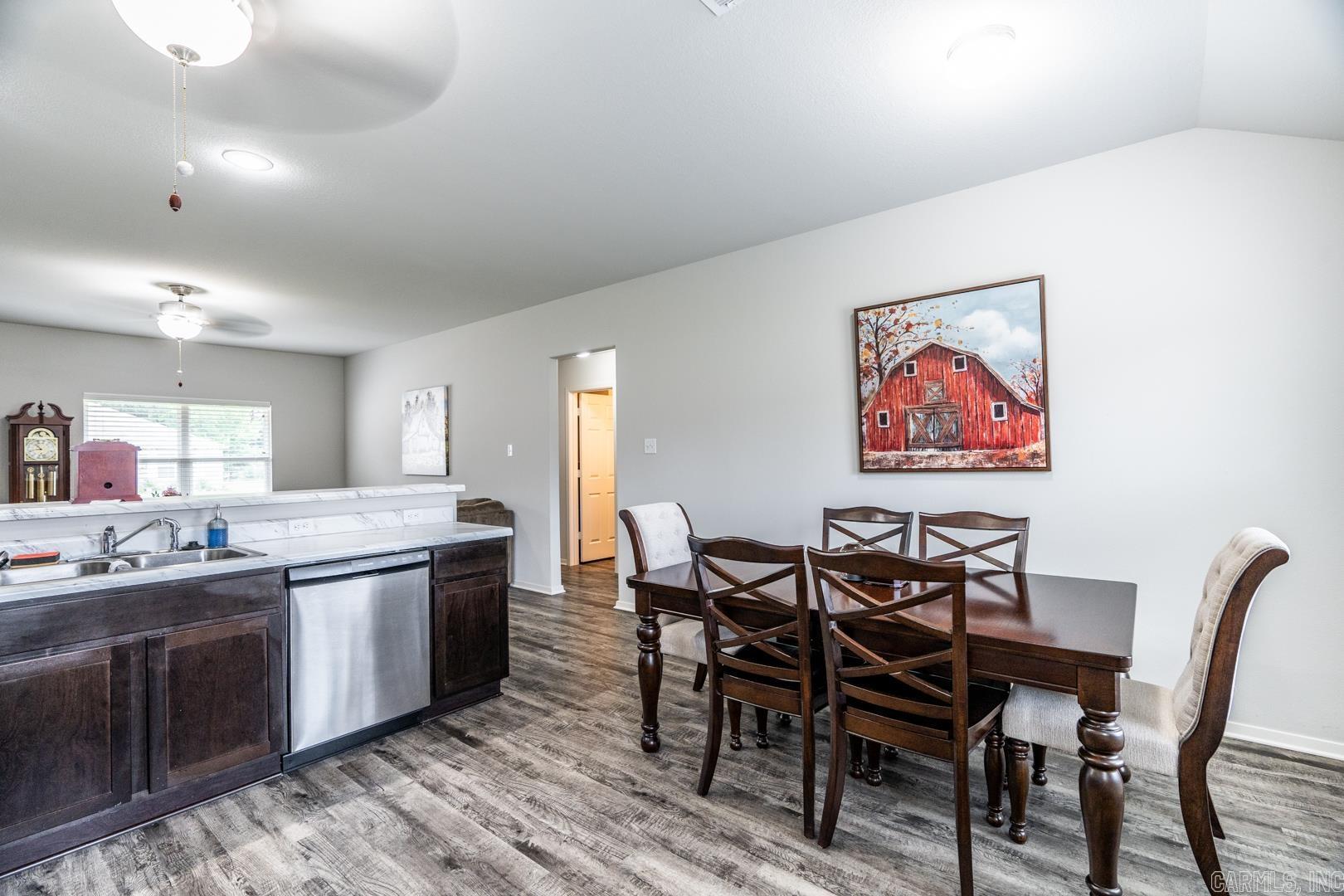 Vivian Heights - Residential