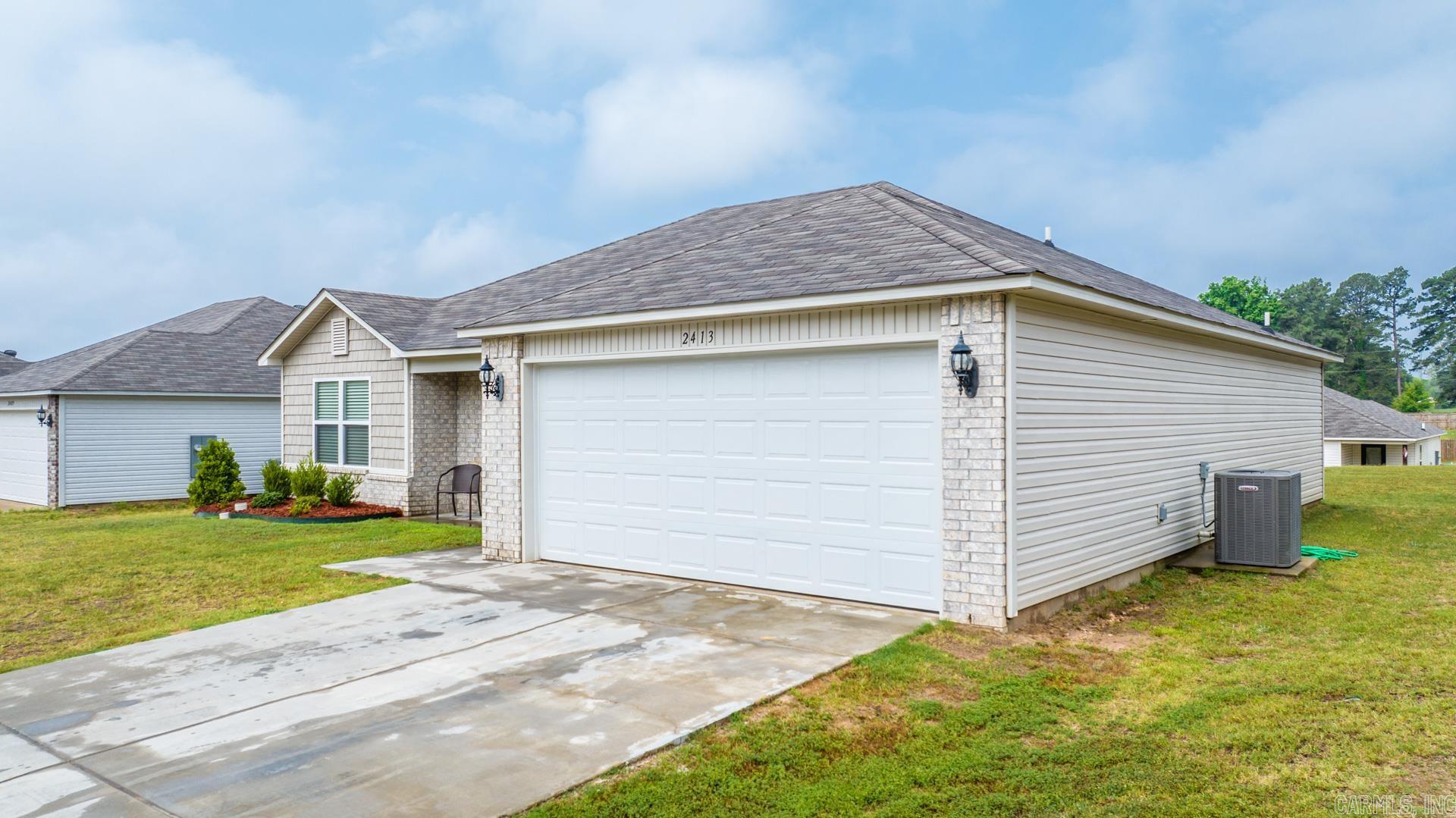 Vivian Heights - Residential