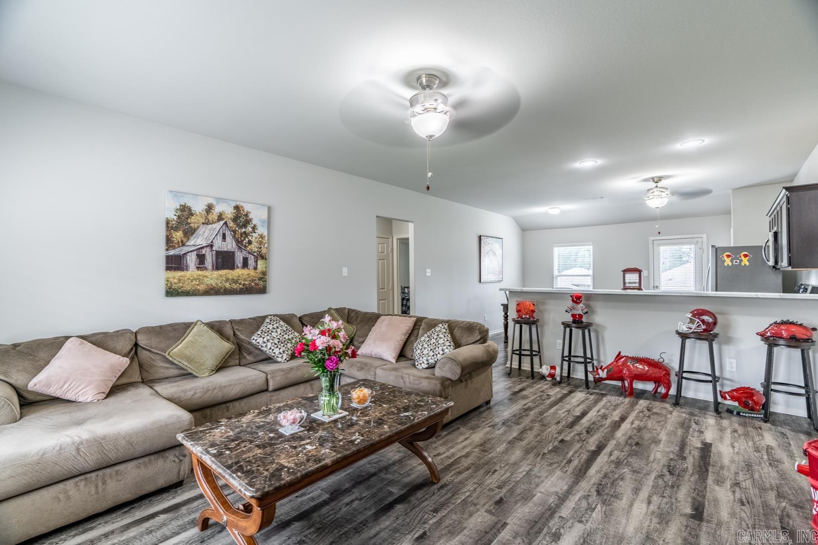 Vivian Heights - Residential