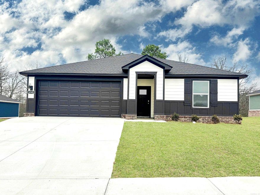 The Justin Floorplan is one of our single-story floorplans featured in Kensington Place community in Bryant, Arkansas. This spacious floor plan includes 4-bedroom, 2-bathroom, and a 2-car garage with an open concept living area, where your kitchen, living, and dining areas blend seamlessly into a space perfect for everyday living and entertaining. These homes feature LVP flooring with carpet in the bedrooms and closets! The kitchen features 36” cabinets, quartz countertops, and stainless-steel appliances. Fabulous open floorplan. The primary bedroom has an en-suite bathroom that features a walk-in closet, and a walk-in shower. Taxes estimated. Actual taxes TBD. Special builder 10-year warranty. $75 Transfer fee. Representative photos only and vary as built!