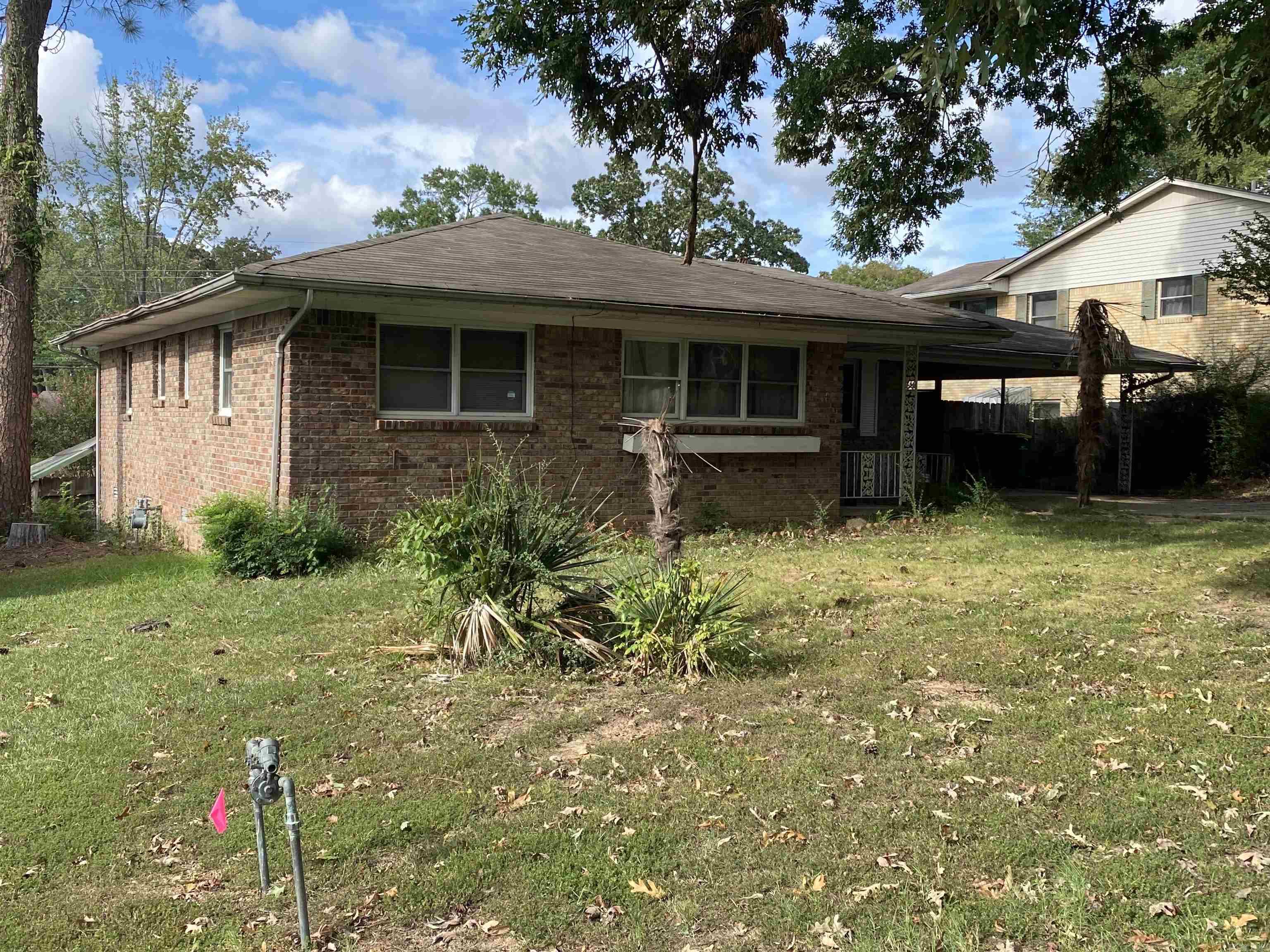 BRIARWOOD - Residential