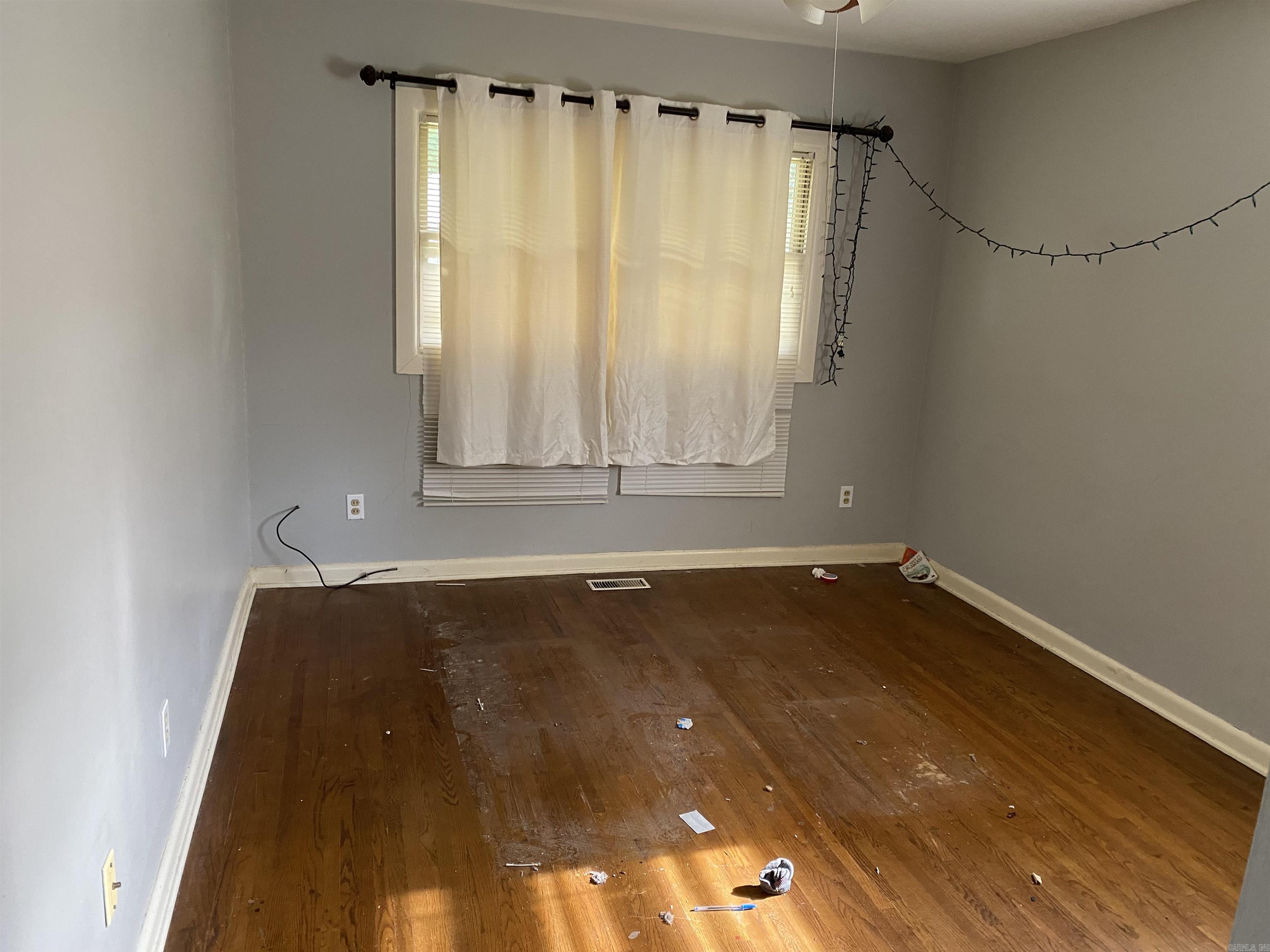 BRIARWOOD - Residential