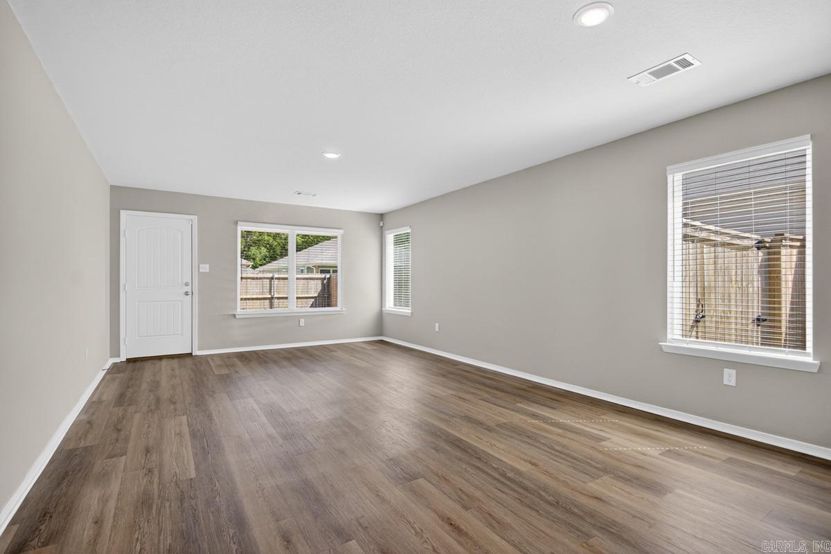 BELL VALLEY - Residential