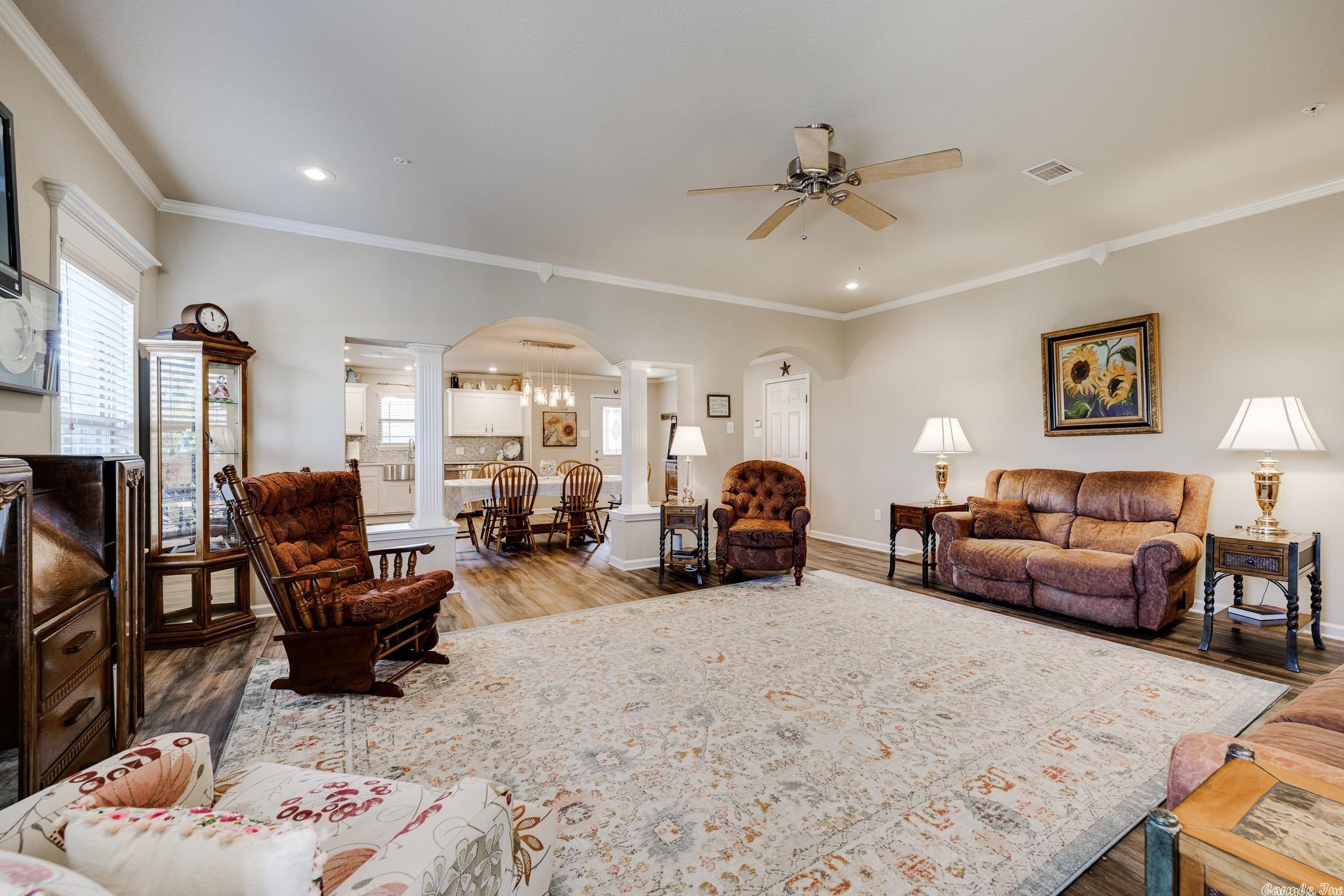 CROSSING ON THE GREEN P.U.D. - Residential