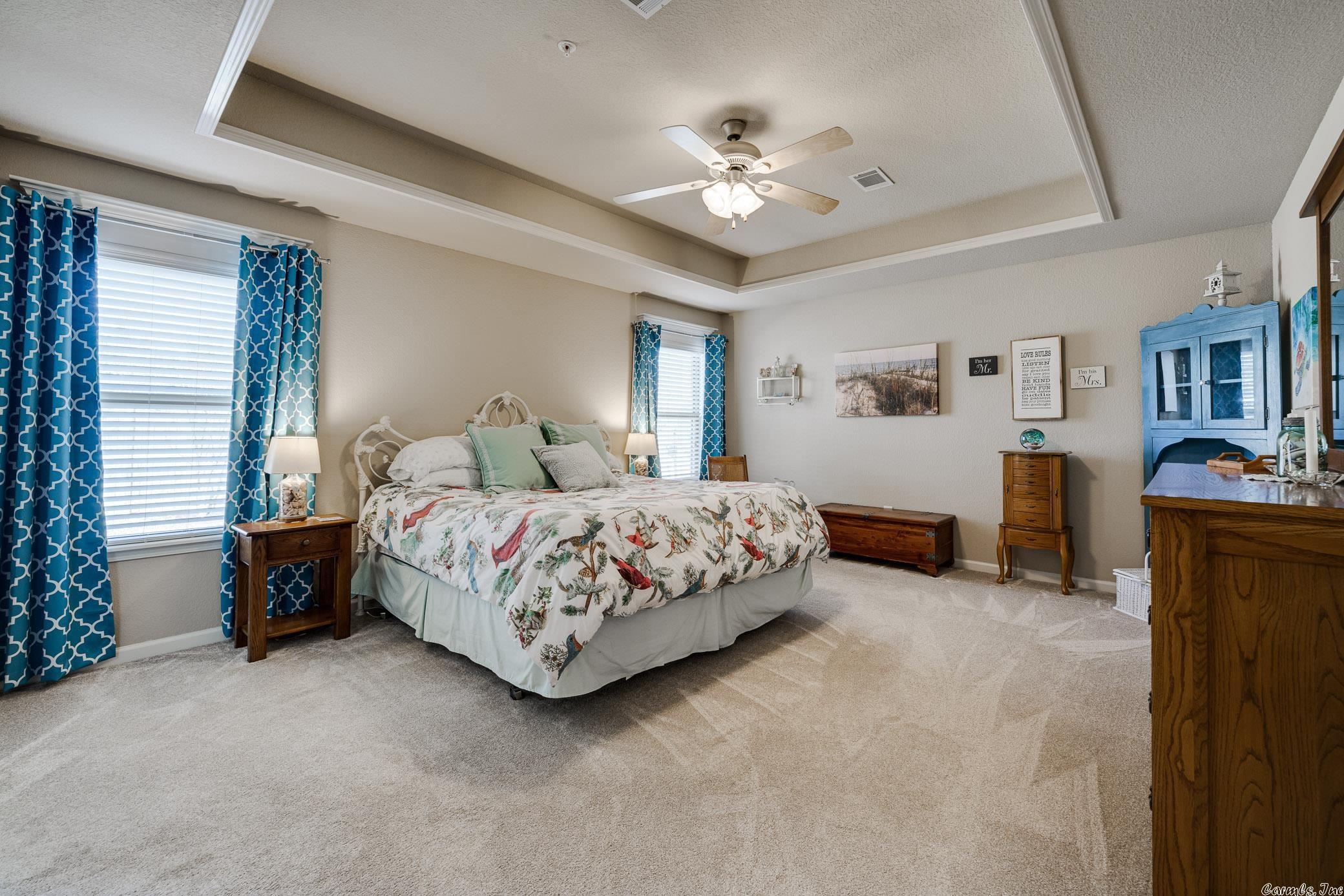 CROSSING ON THE GREEN P.U.D. - Residential