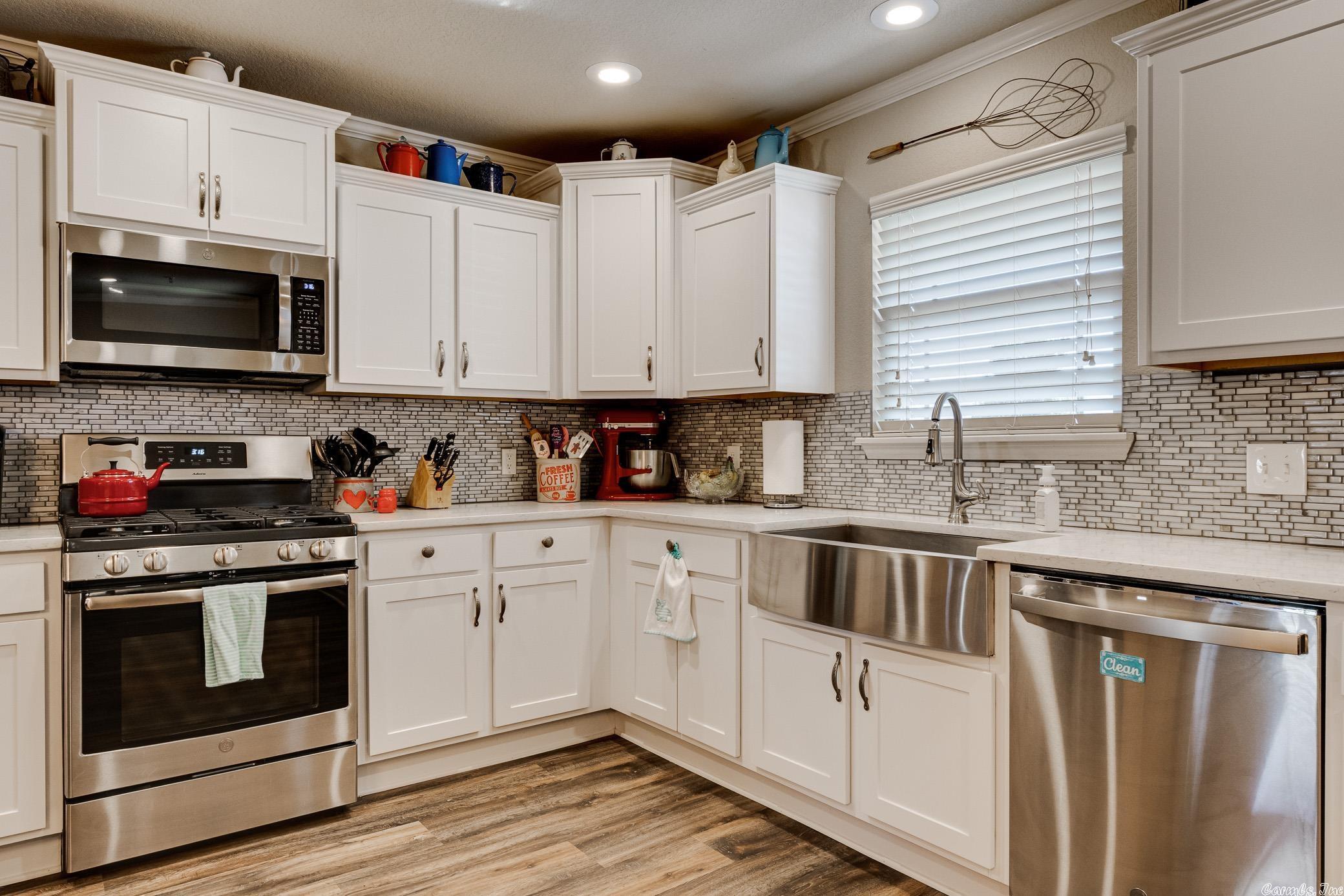 CROSSING ON THE GREEN P.U.D. - Residential