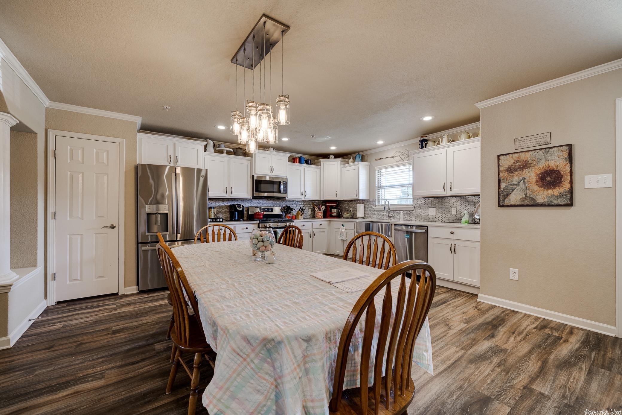 CROSSING ON THE GREEN P.U.D. - Residential