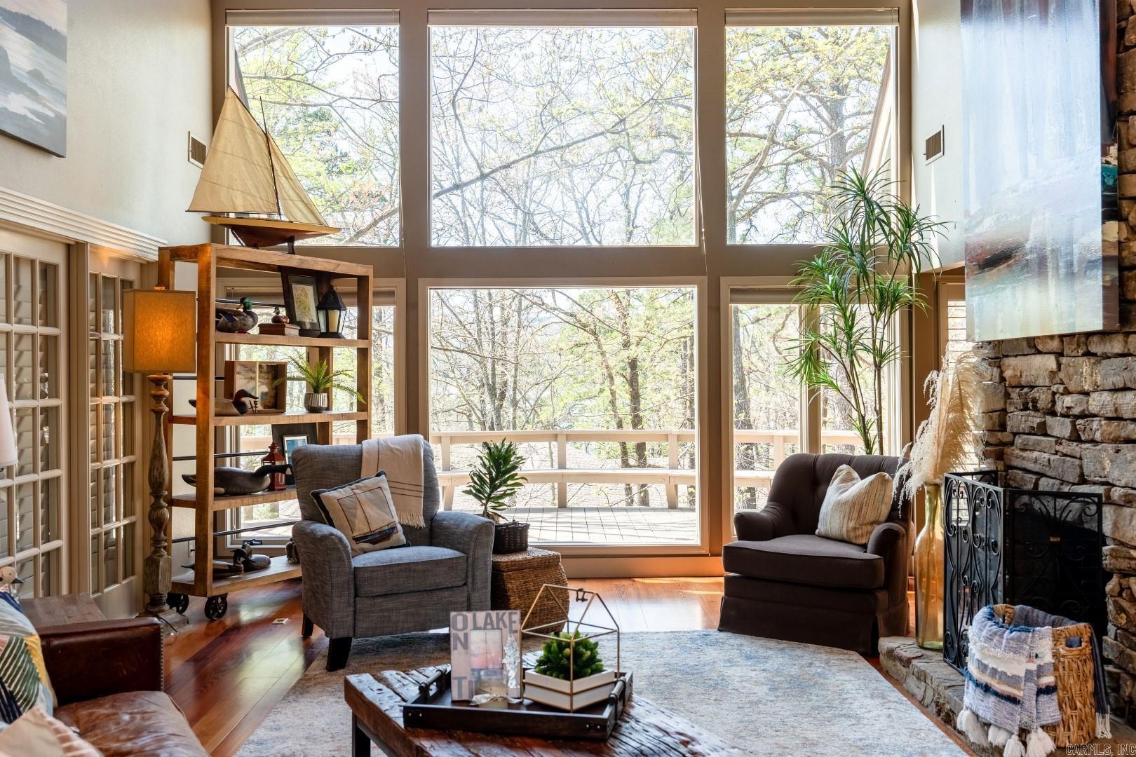 Eden Isle-Country Club - Residential