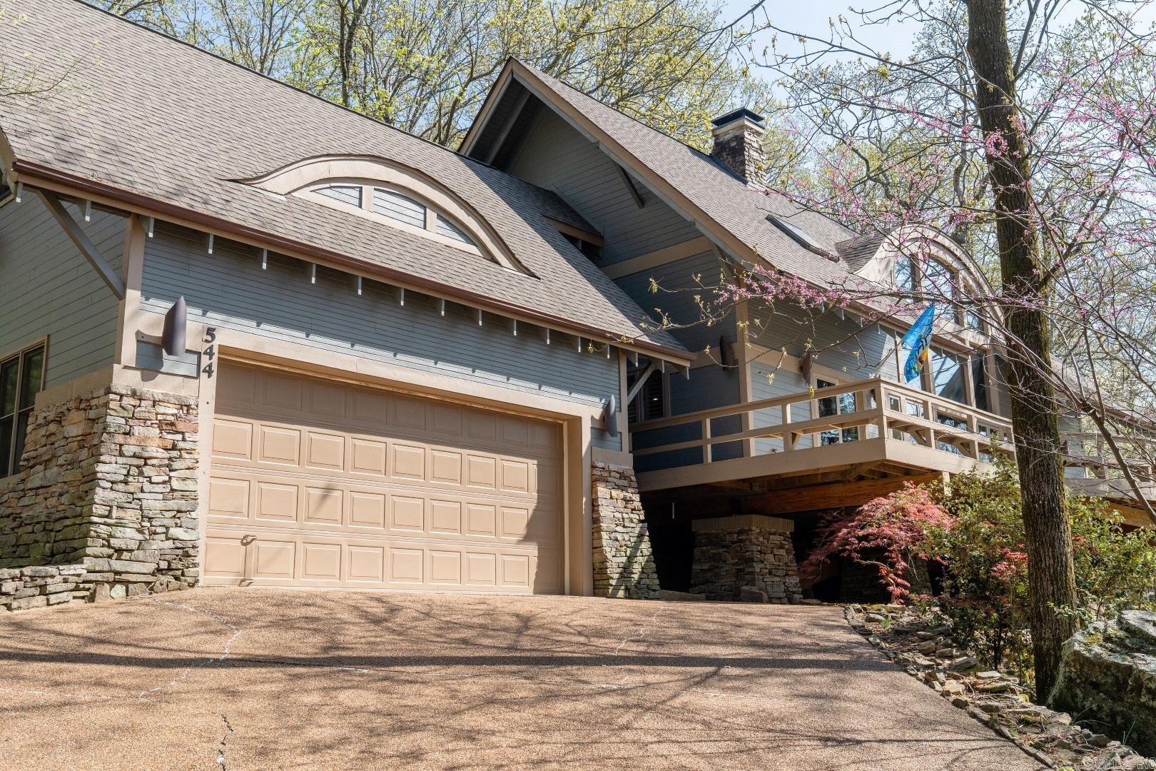 Eden Isle-Country Club - Residential