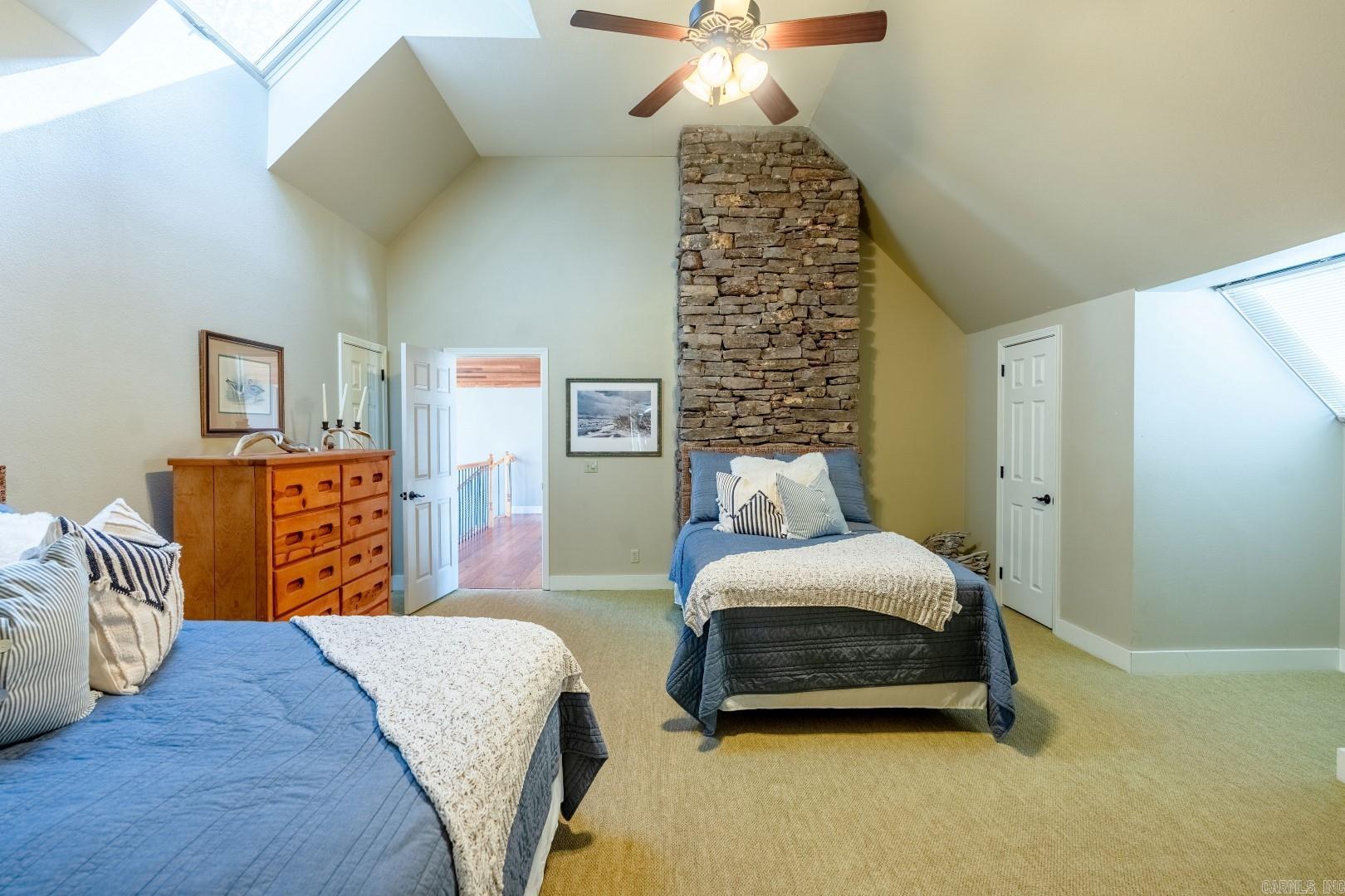 Eden Isle-Country Club - Residential