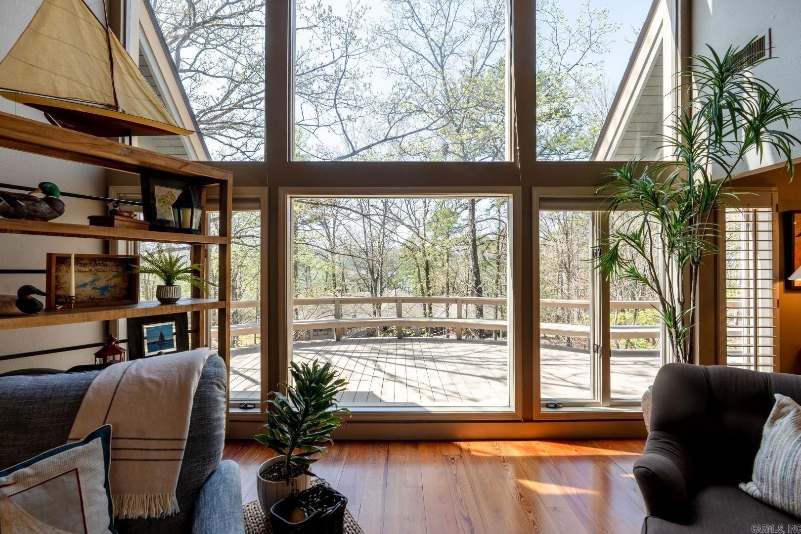 Eden Isle-Country Club - Residential