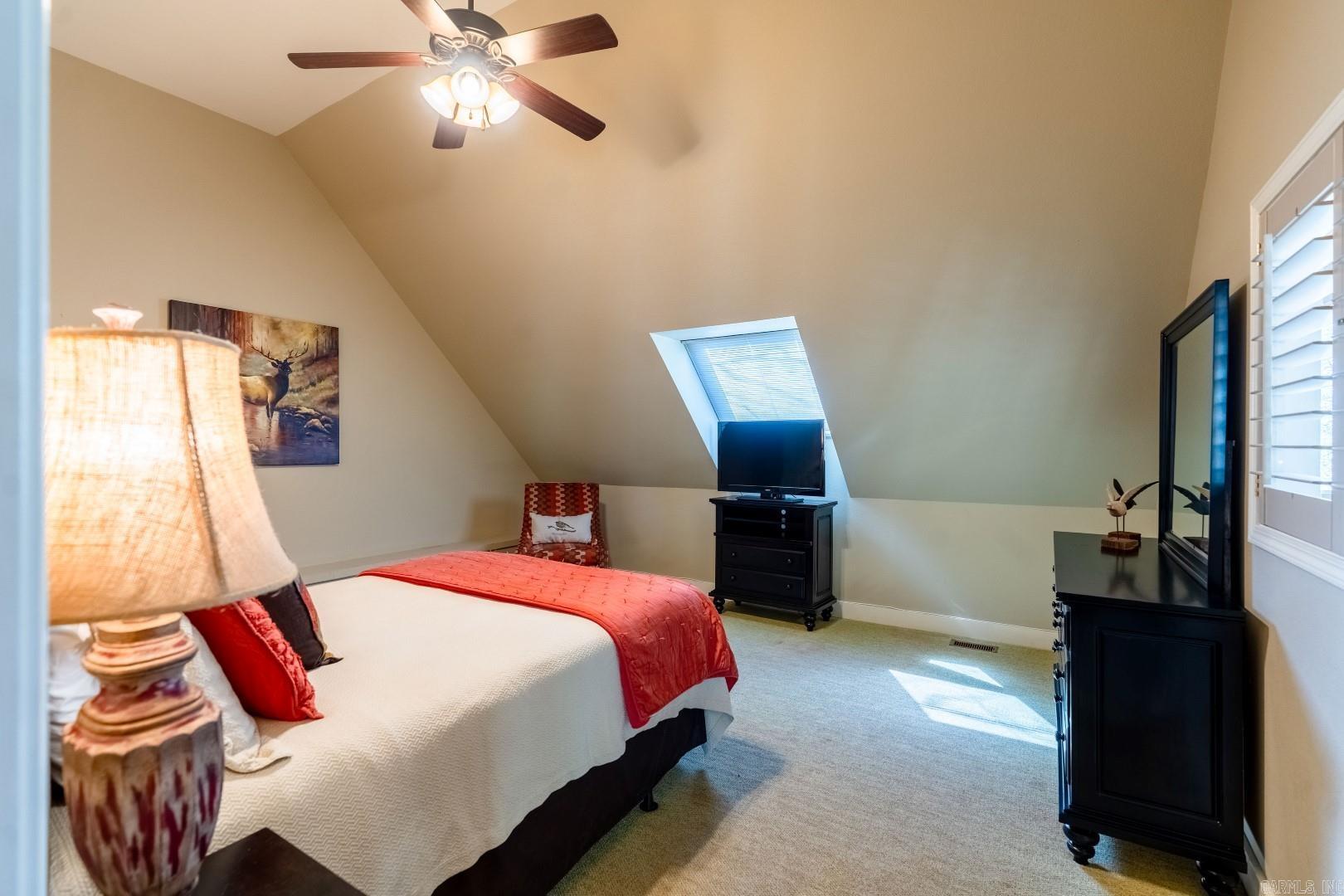 Eden Isle-Country Club - Residential