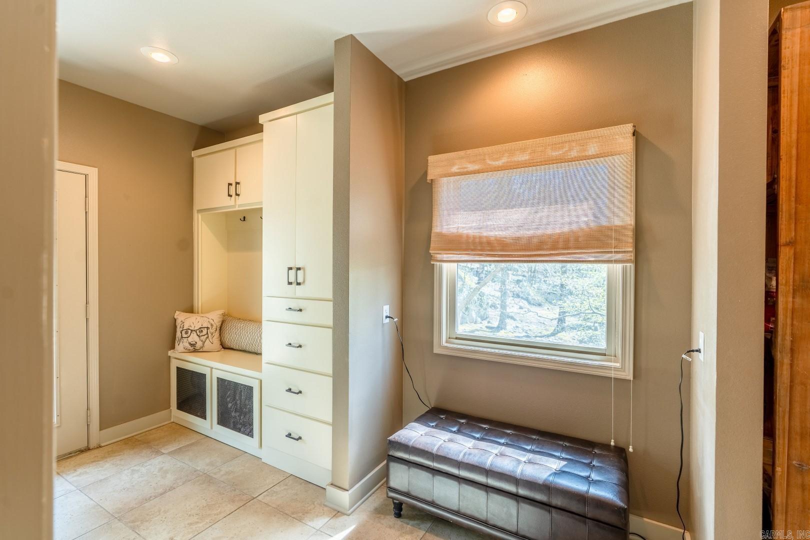 Eden Isle-Country Club - Residential