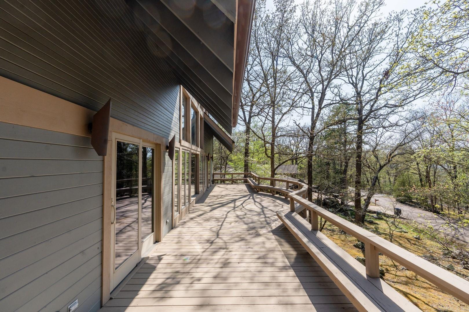 Eden Isle-Country Club - Residential