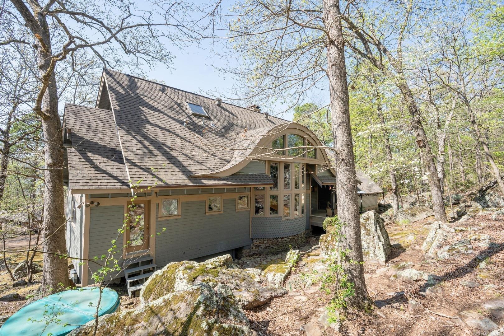 Eden Isle-Country Club - Residential