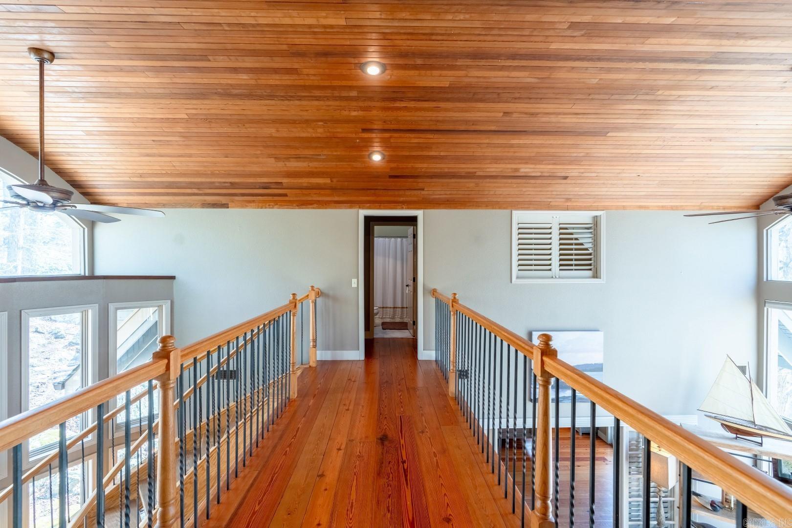 Eden Isle-Country Club - Residential