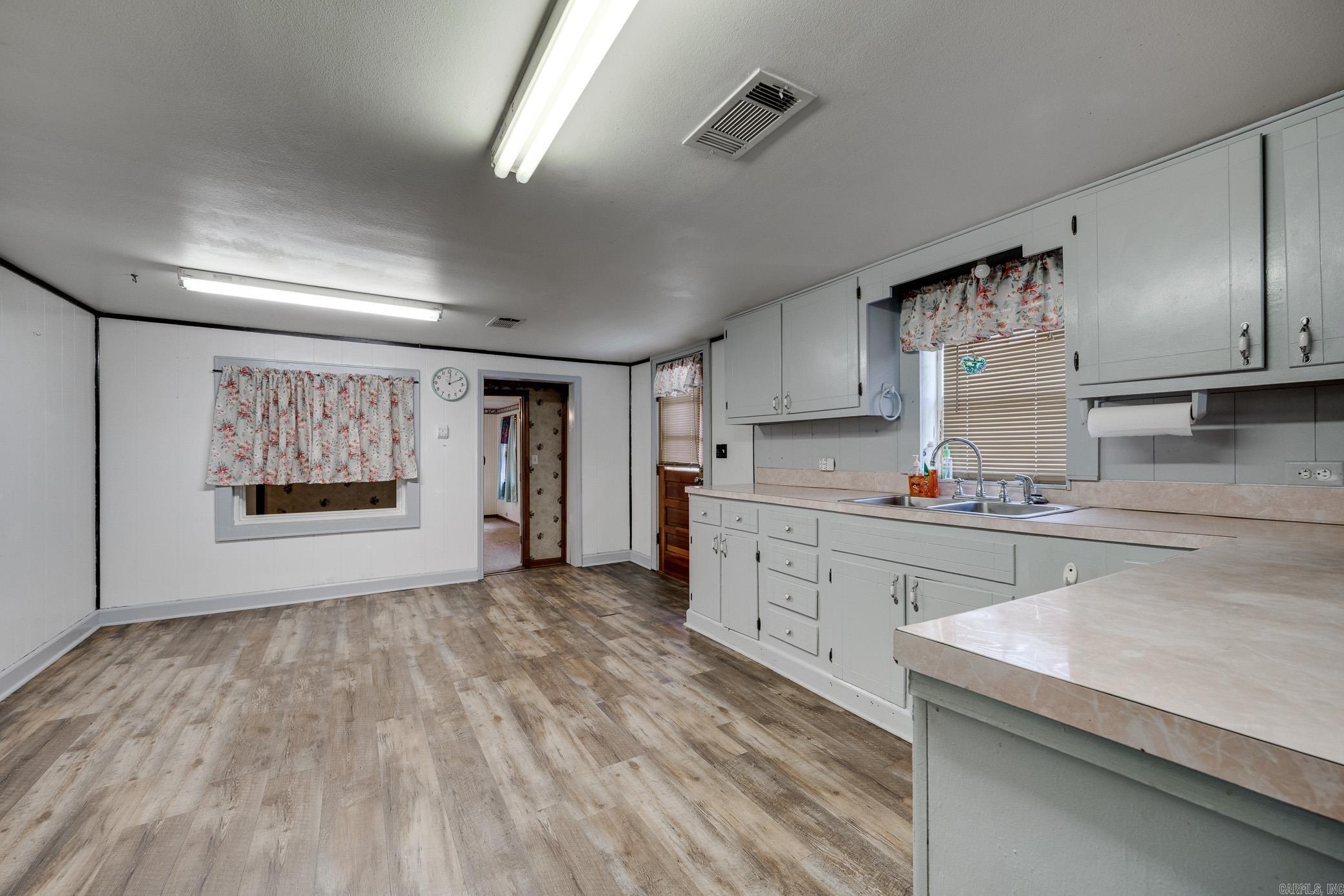 LEIPER HEIGHTS ADDITION - Residential