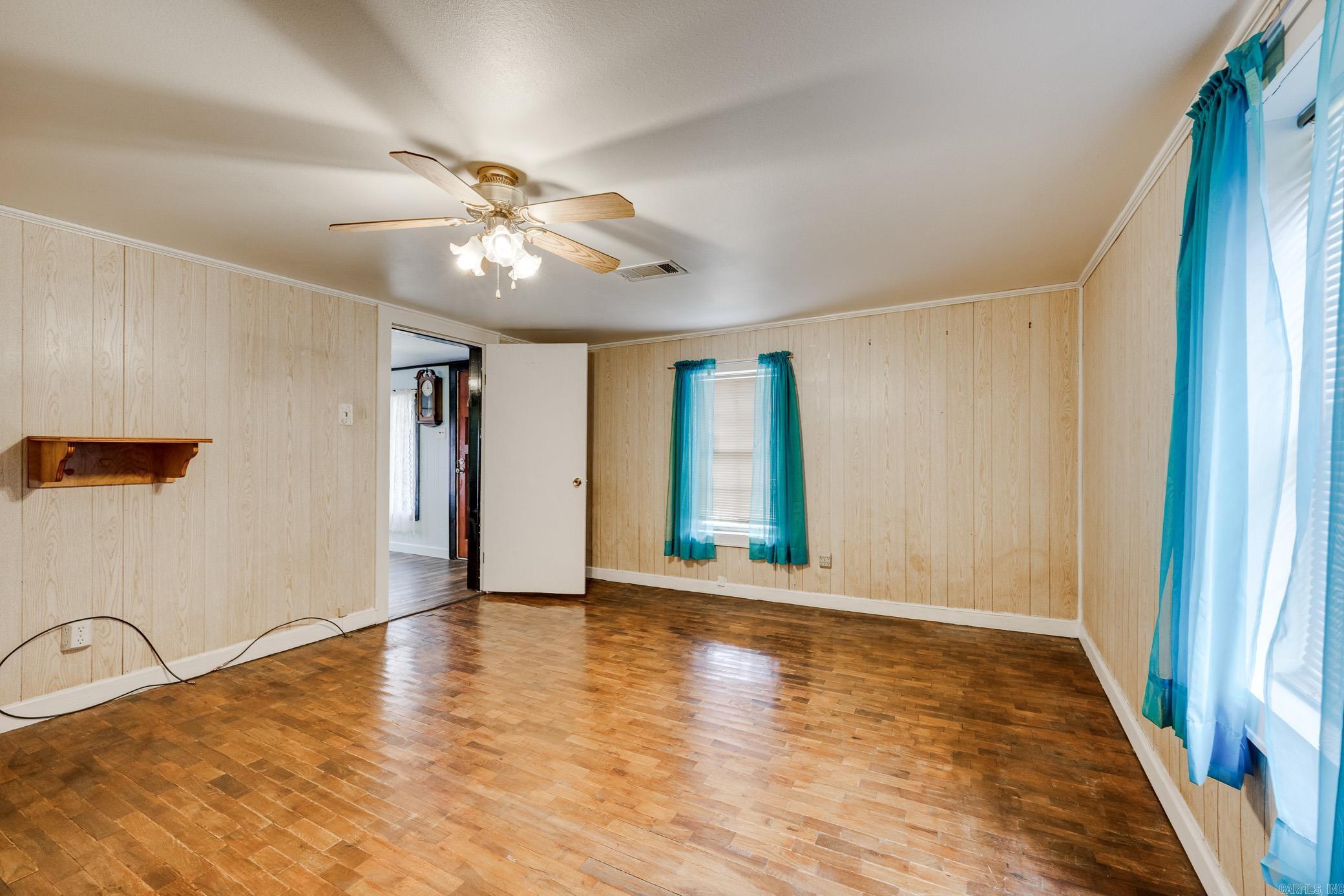 LEIPER HEIGHTS ADDITION - Residential