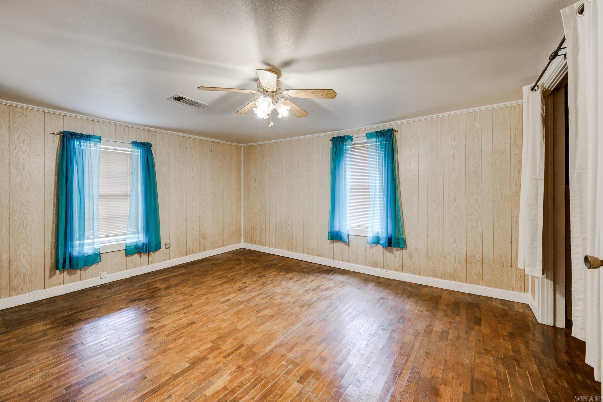 LEIPER HEIGHTS ADDITION - Residential