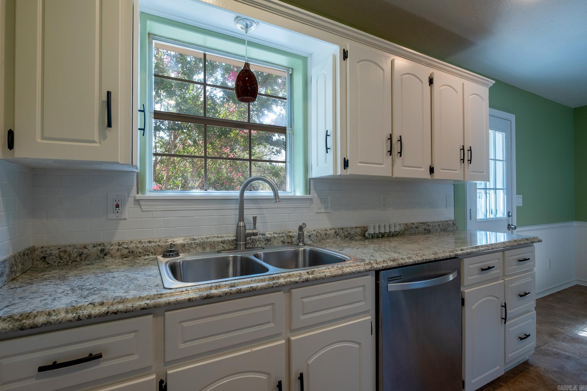 Fox Run II - Residential Lease