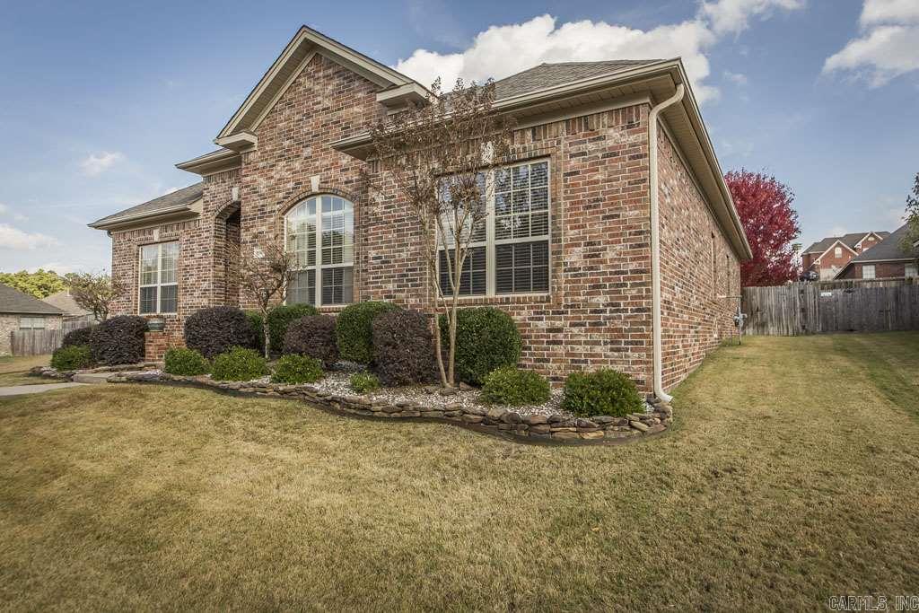 CAPITOL LAKES ESTATES - Residential