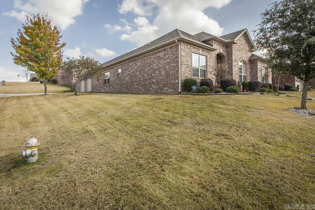 CAPITOL LAKES ESTATES - Residential