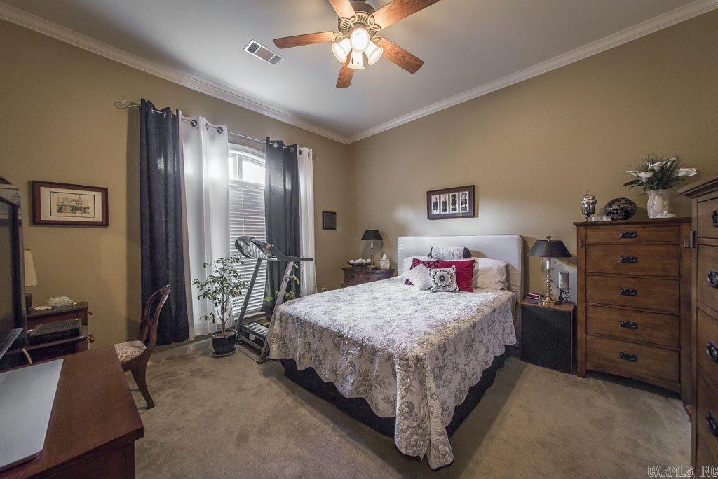 CAPITOL LAKES ESTATES - Residential