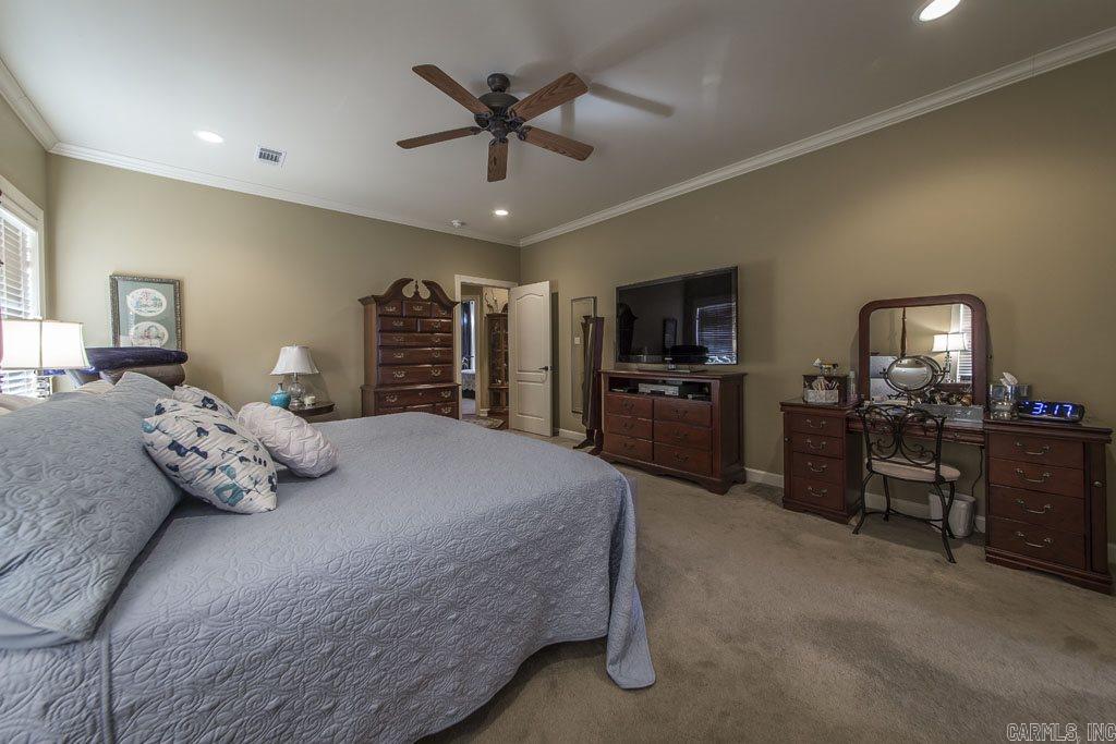 CAPITOL LAKES ESTATES - Residential