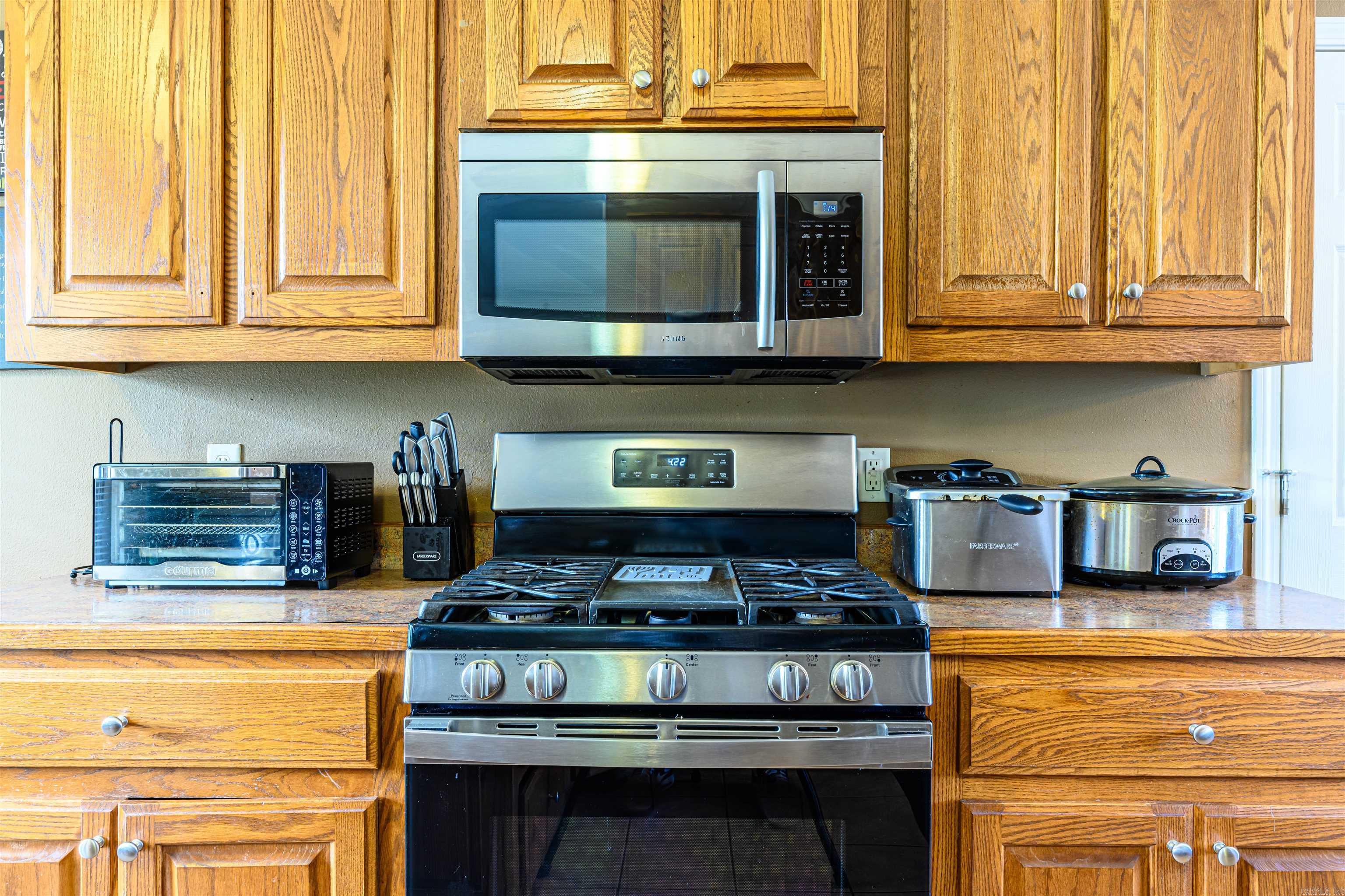 Whispering Oaks Trail - Residential