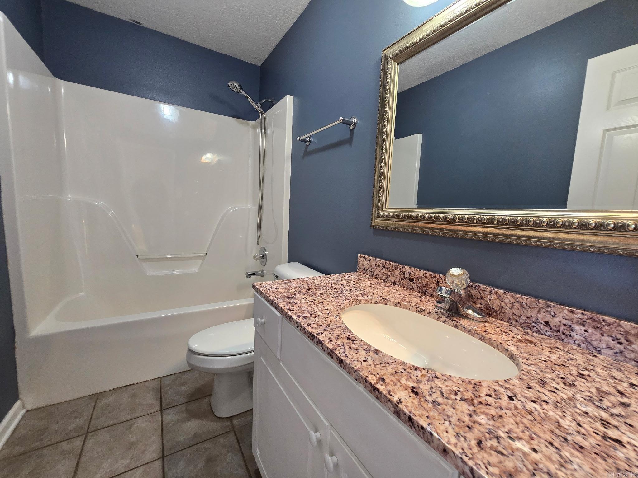Emerald Valley - Residential Lease