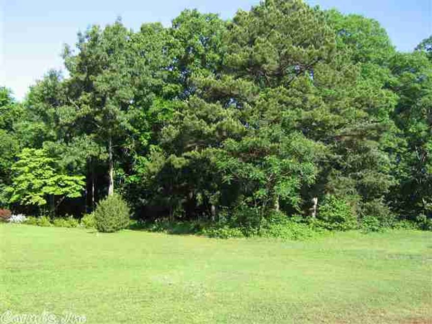 Great golf course lot on Eden Isle.  Has good winter water view of Greers Ferry lake, western sunsets, in private culdesac.