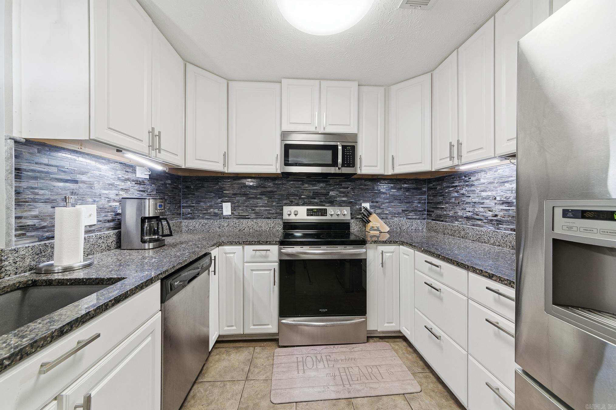 ORCHARD ESTATES - Residential