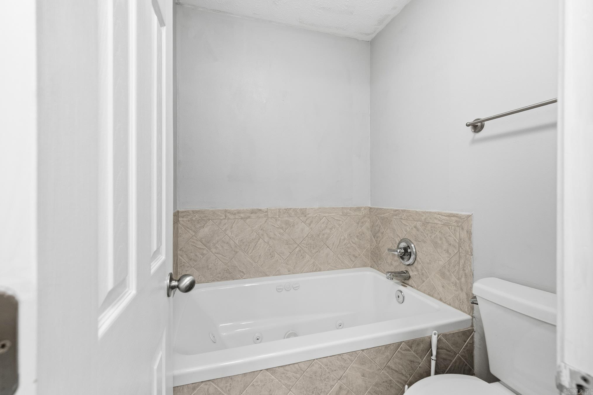 ORCHARD ESTATES - Residential