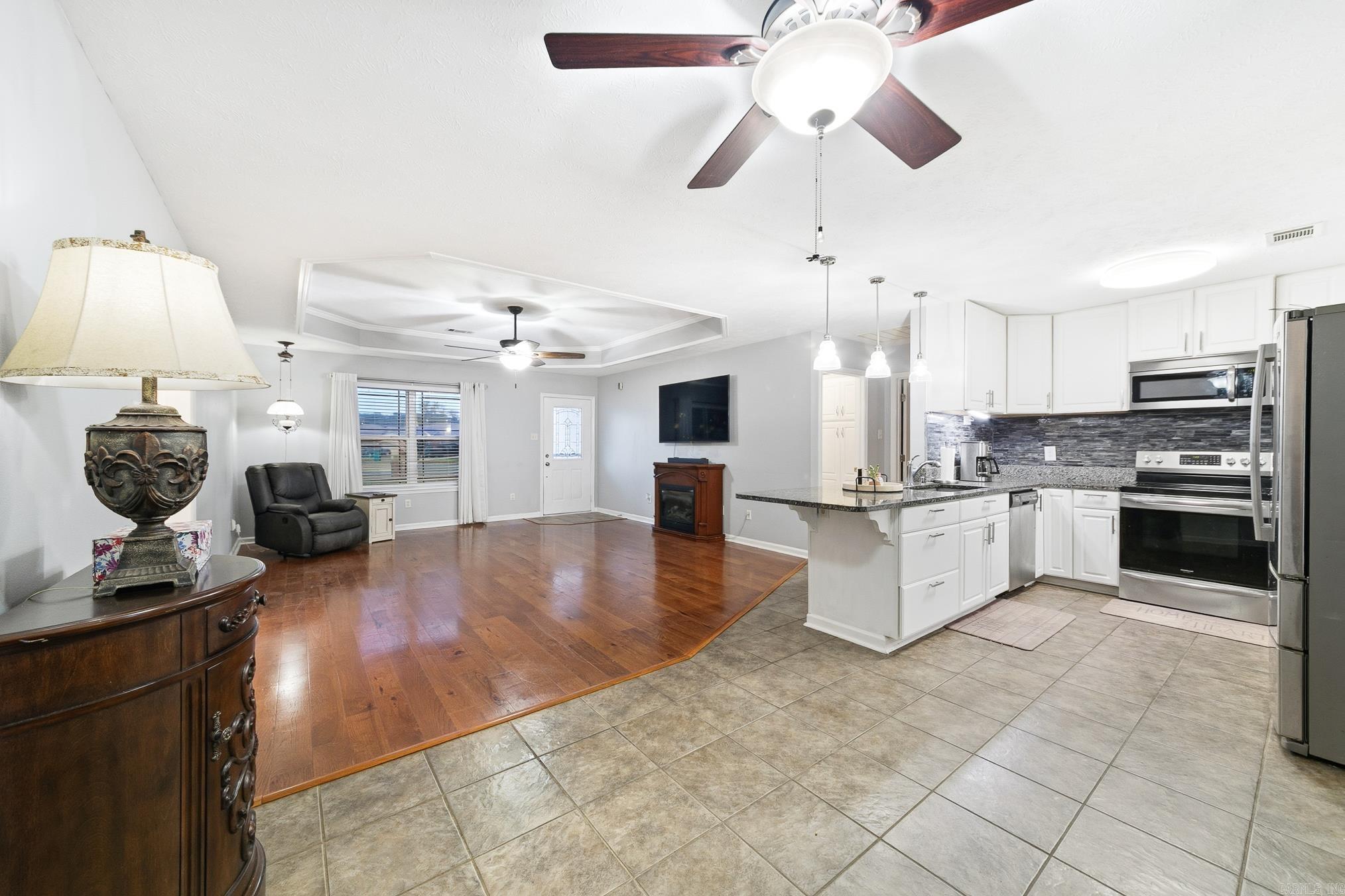 ORCHARD ESTATES - Residential