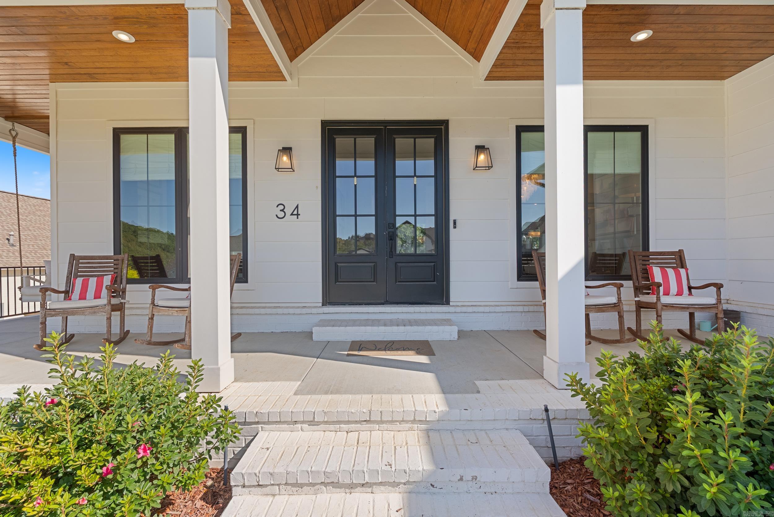 CHENAL VALLEY "FALSTONE COURT" - Residential