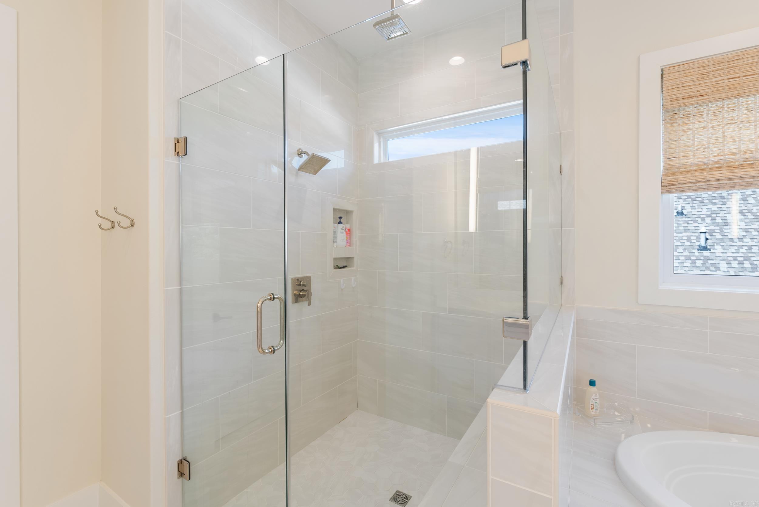 CHENAL VALLEY "FALSTONE COURT" - Residential